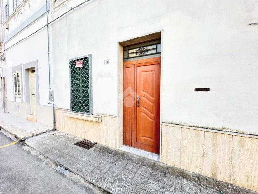 Casa indipendente in Via Poerio Carlo 22, Sava — foto 2 di 5