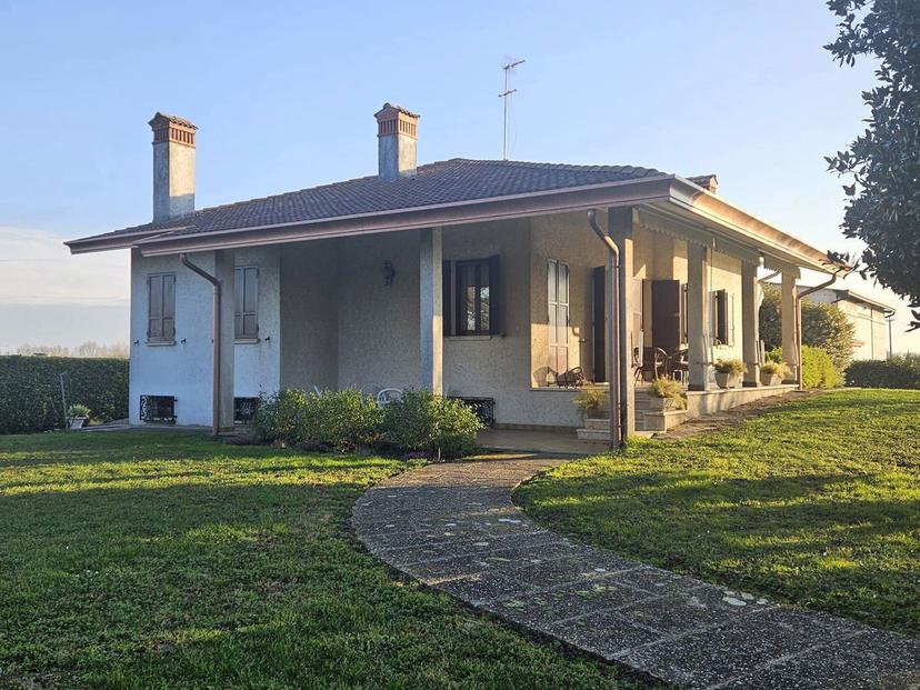 Villa, Correzzola — foto 2 di 5