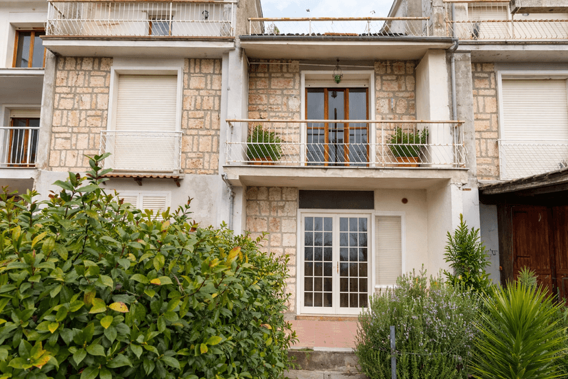 Villa a schiera in Via degli Oleandri 1, Torre Cajetani — foto 2 di 5