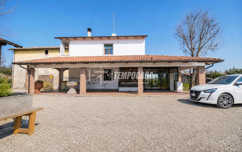 Casa indipendente in Via Bastiglia 9, Campogalliano — foto 2 di 5