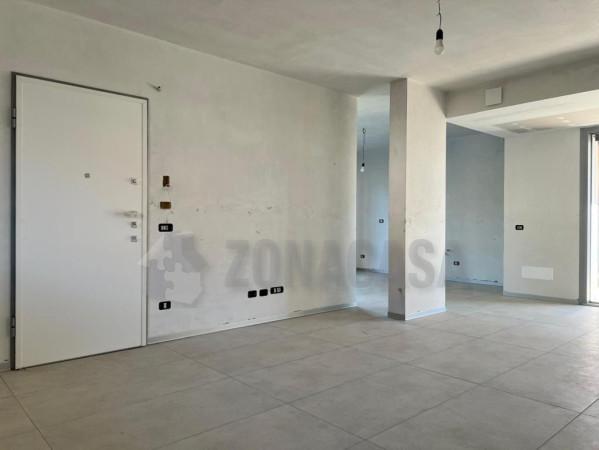 Villa in Via Sardegna, Magnago — foto 3 di 5