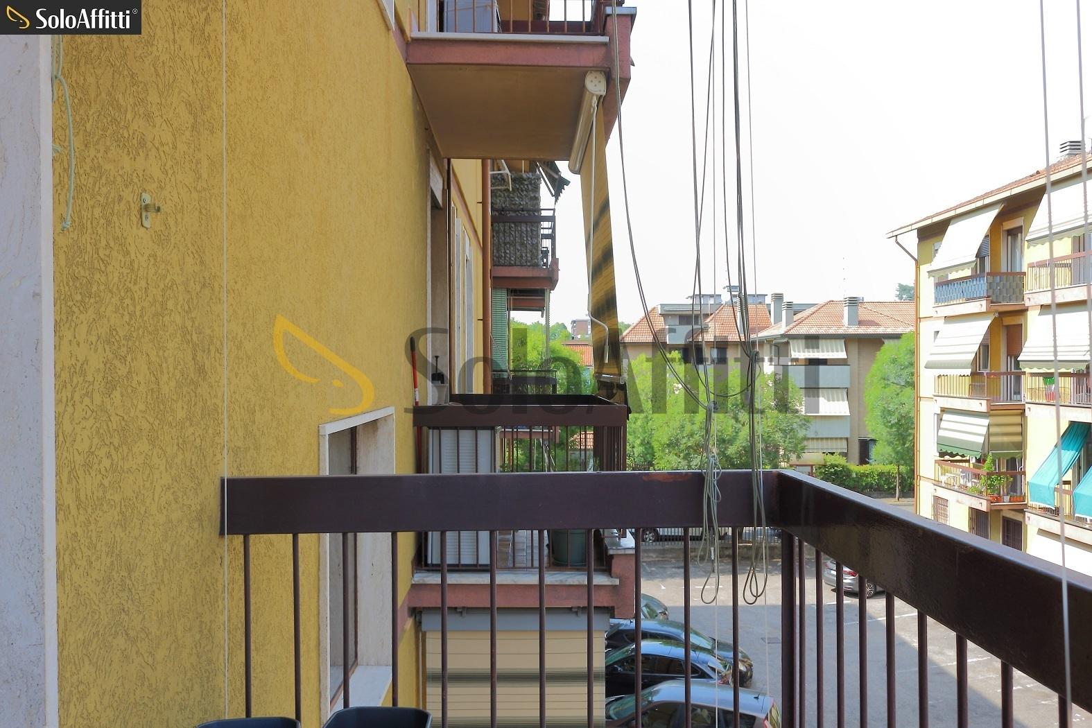 Trilocale in Via Prati 81, Desio