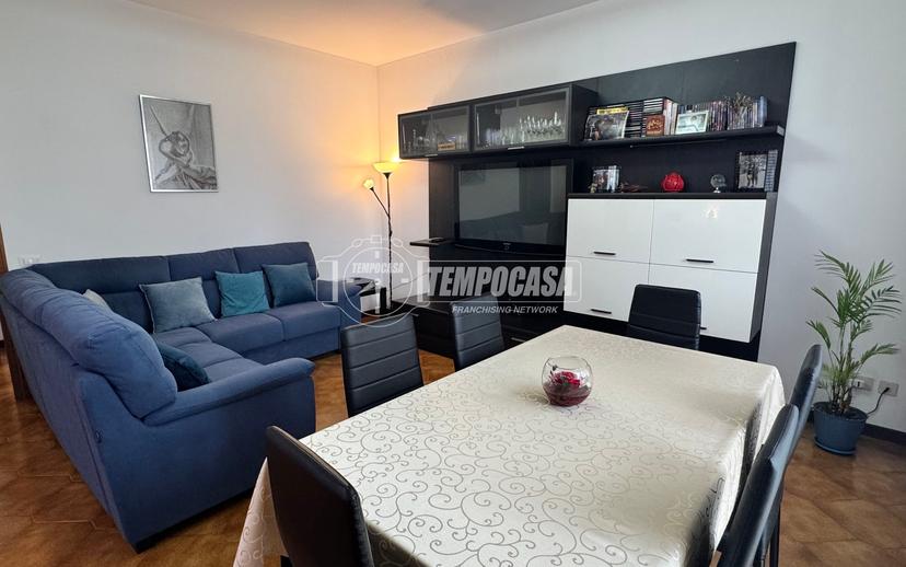 Villa in Via Francesco Baracca 87, Ossona — foto 2 di 5