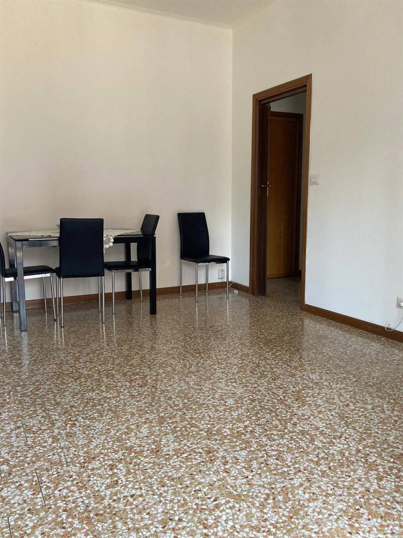 Bilocale in Via dei Giardini, Sesto San Giovanni — foto 2 di 5