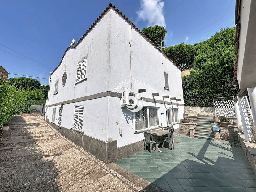 Villa unifamiliare in Via Tiziano, Santa Marinella — foto 3 di 5