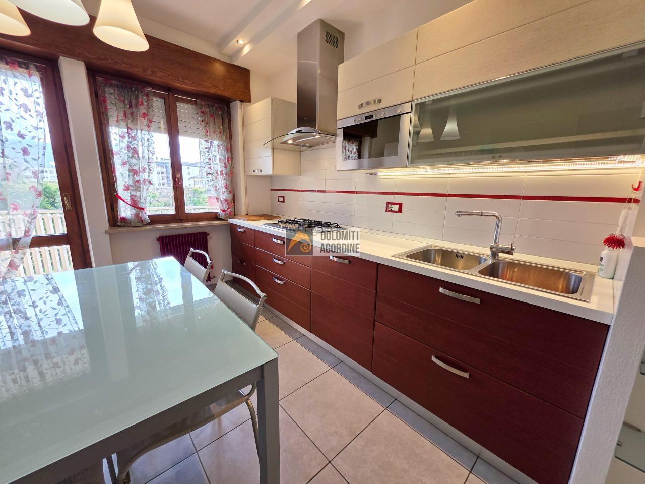 Trilocale in Via Mondin, 43, Belluno