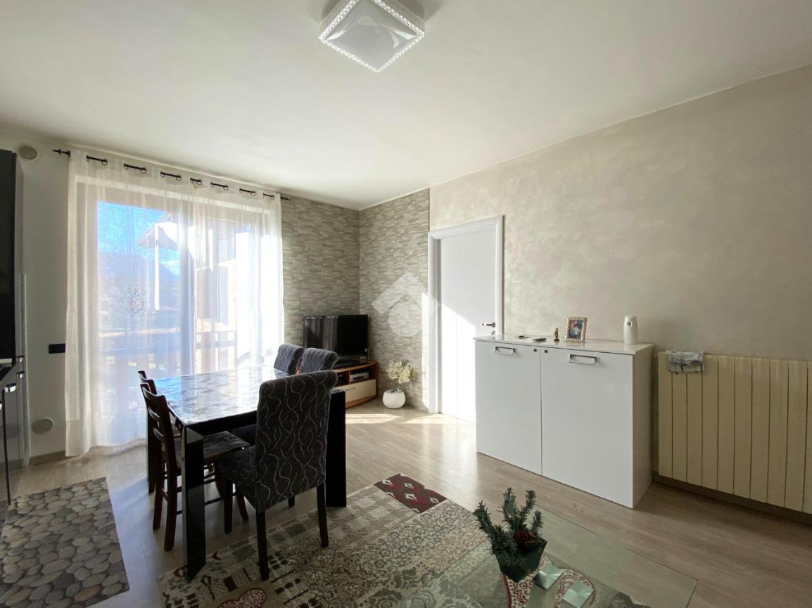 Trilocale in Via Madre Teresa di Calcutta 563, Villa d'Ogna