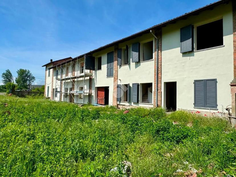 Villa a schiera in Via Isola Serafini 14, Monticelli d'Ongina — foto 5 di 5