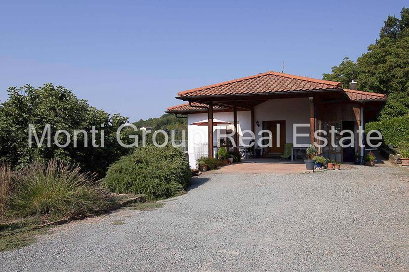 Villa, Acqui Terme
