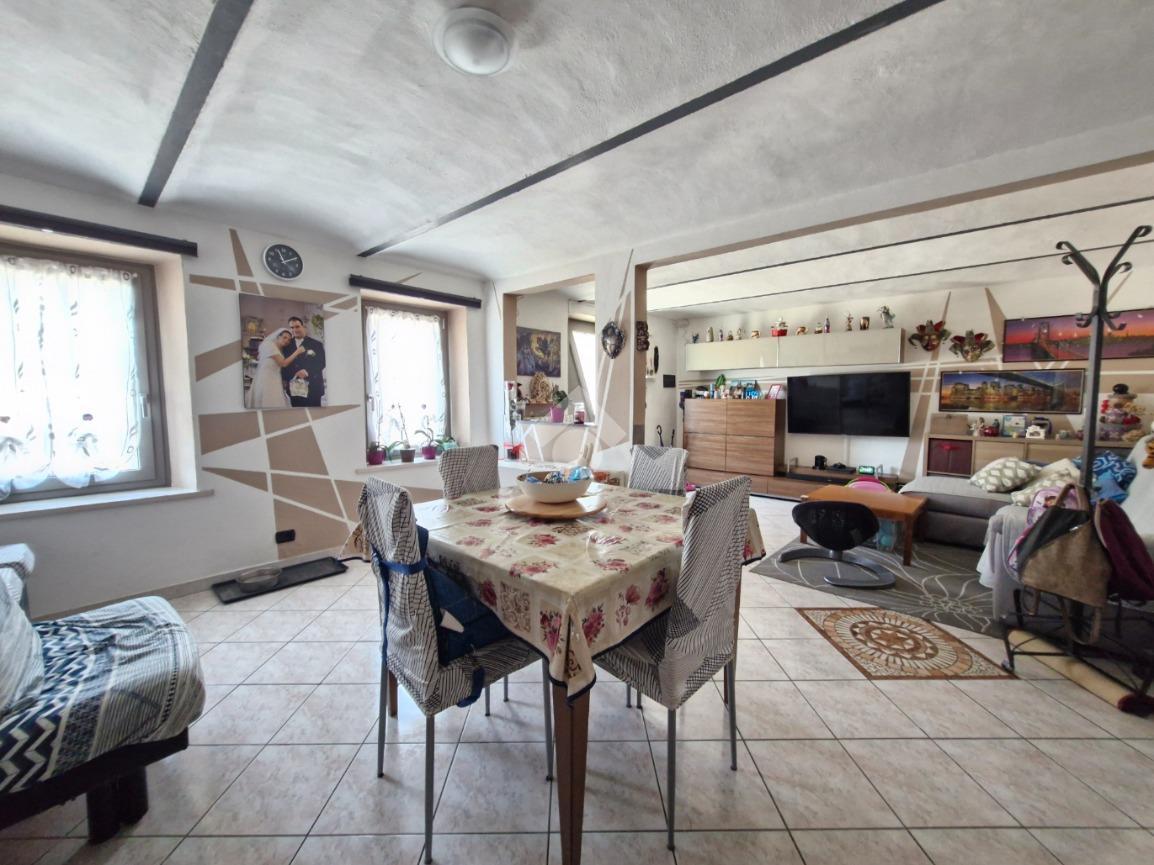Casa indipendente in Frazione Casabianca 26, Asti
