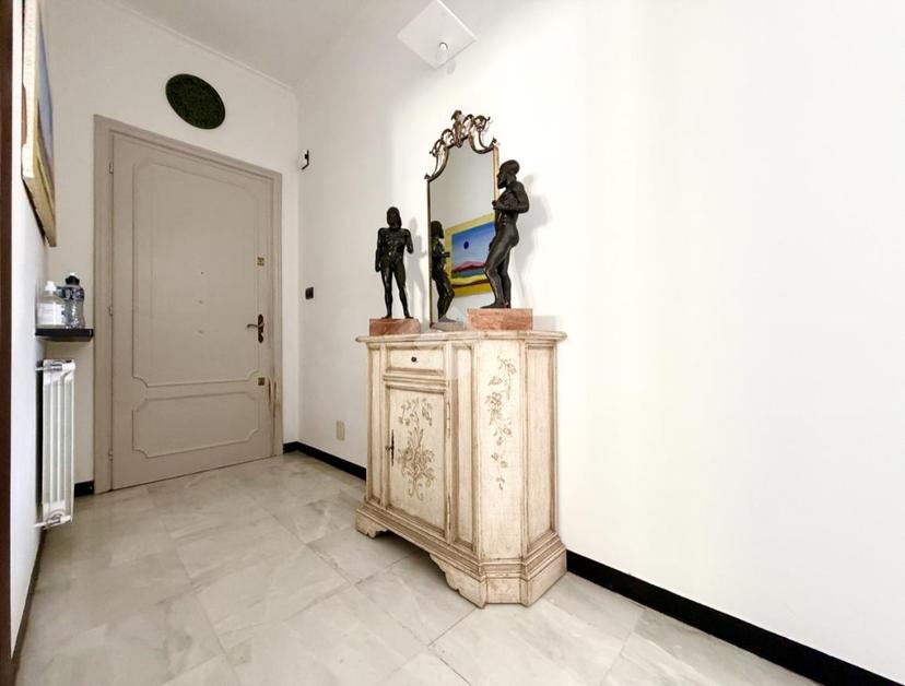 Appartamento in Via Gabriele Rossetti 35, Genova