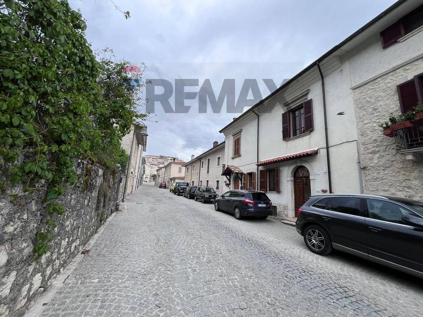Casa indipendente in Via della Vittoria 15, Civitella Alfedena — foto 3 di 5