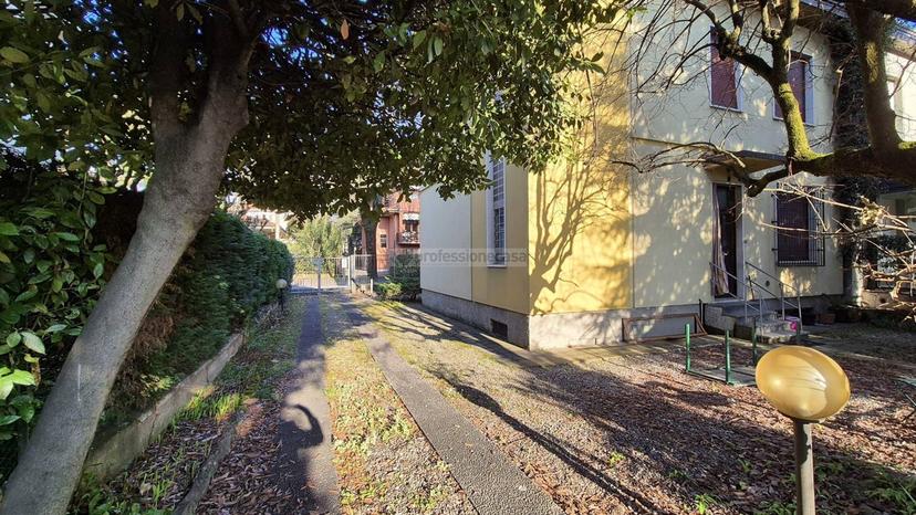 Villa in Via Mascagni  14, Desio — foto 3 di 5
