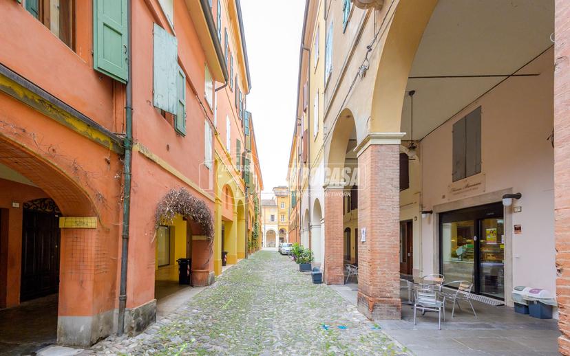 Casa indipendente, Correggio