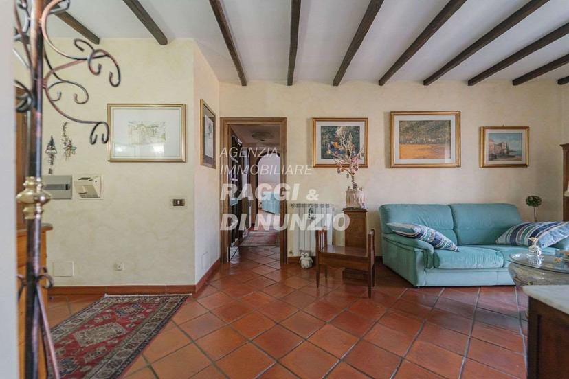 Attico in Felice Ferri 18, Frascati — foto 4 di 5
