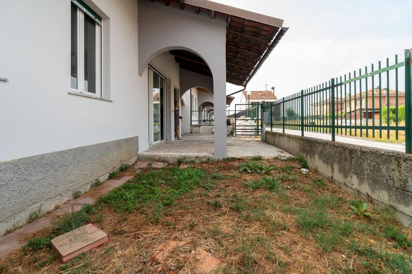 Villa a schiera in Strada Saluzzo 23, Scarnafigi — foto 3 di 5