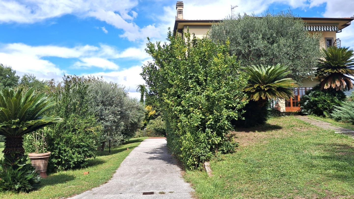 Villa, San Giuliano Terme