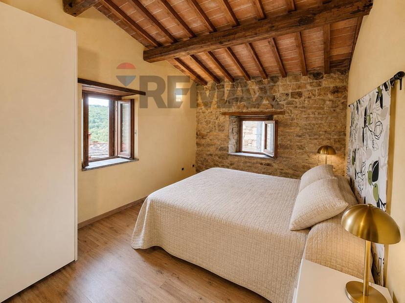 Quadrilocale, Loro Ciuffenna — foto 3 di 5