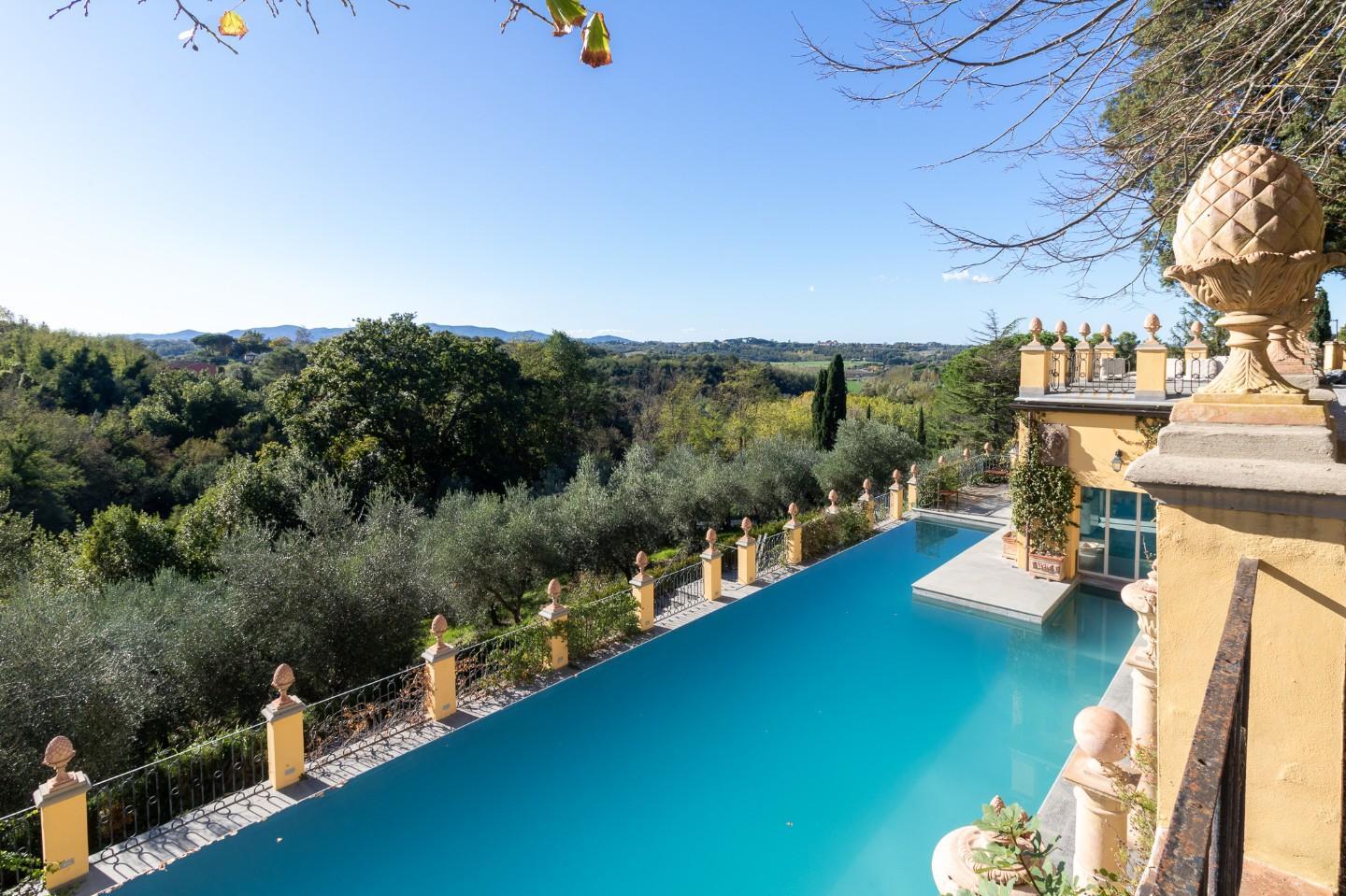 Villa, Casciana Terme Lari
