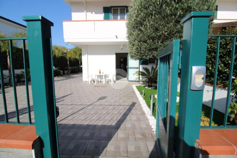 Villa in Via Francesco Gregorio 32, Capaccio — foto 4 di 5