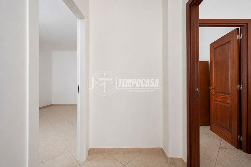 Quadrilocale in Via Antonio Veneri, Reggio nell'Emilia — foto 4 di 5