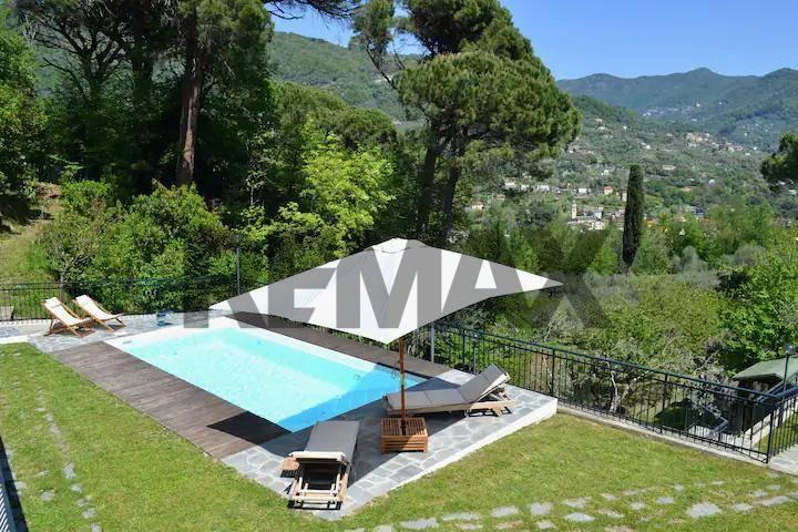 Appartamento in Via di Bana 34, Camogli