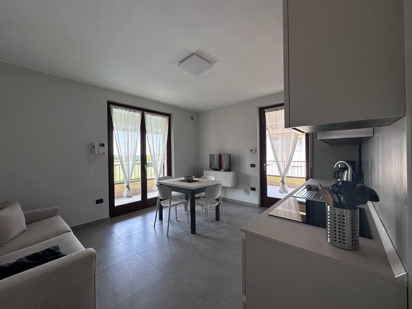 Bilocale in Via del Lavoro 11, Castelnuovo del Garda — foto 5 di 5