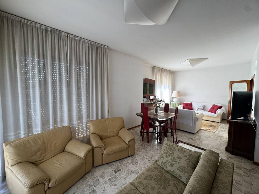 Appartamento in Viale dei Pini Snc, Porto San Giorgio — foto 2 di 5