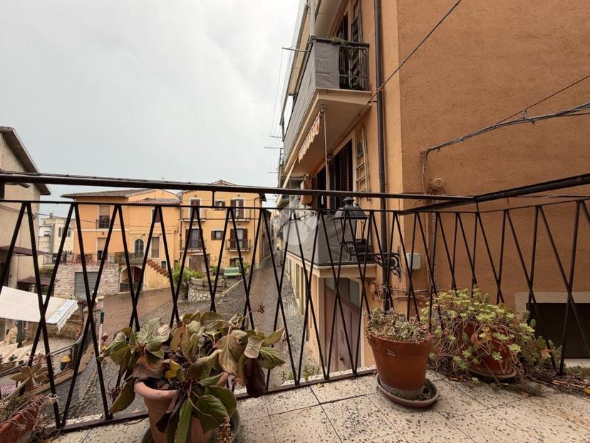 Quadrilocale in Piazza della Vittoria 7, Montecastrilli — foto 4 di 5