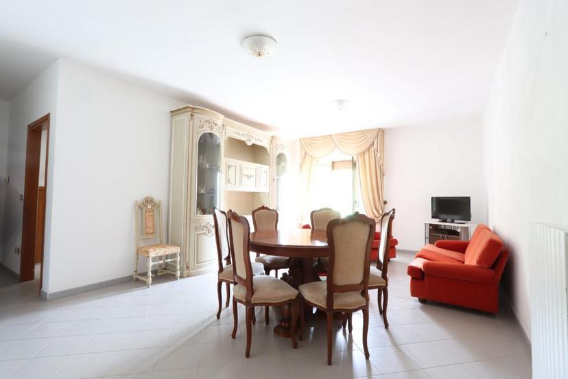 Casa indipendente in Str. Vicinale Isidoro 8, Pescara — foto 3 di 5