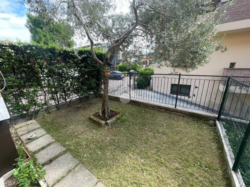 Villa a schiera in Via S. Dalmazio 16, Saronno — foto 3 di 5
