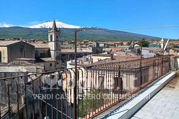 Trilocale in Via Giuseppe Garibaldi 8, Linguaglossa