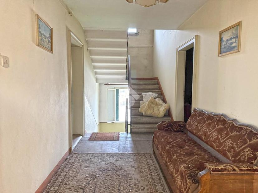 Villa in Via Giuseppe Verdi 145, San Giorgio in Bosco — foto 3 di 5