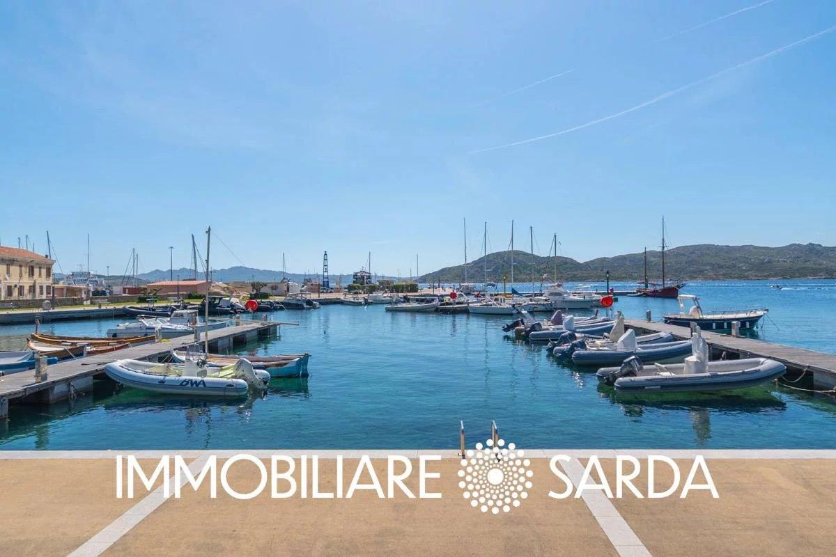 Casa indipendente, La Maddalena