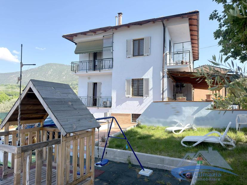 Casa indipendente in Strada Santa Giusta, Terni — foto 2 di 5