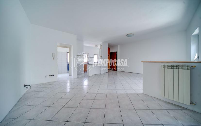 Monolocale in Via Luciano Manara 6, Casorate Sempione — foto 2 di 5