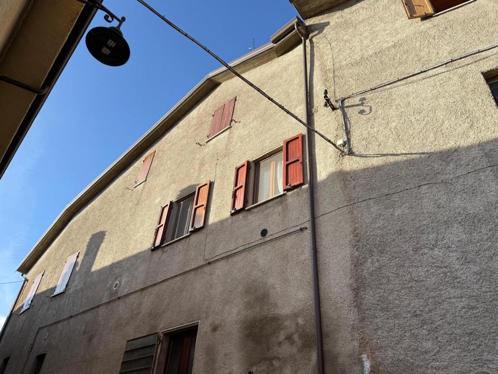 Porzione di casa in Via Castello 18, Carpegna