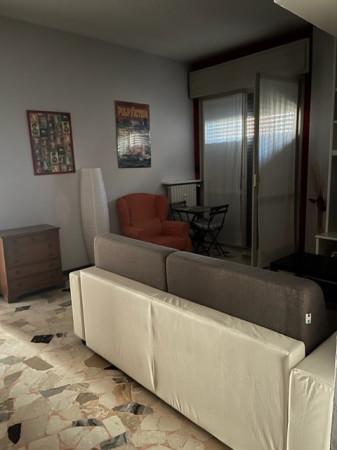 Trilocale in Via Boves, Brescia