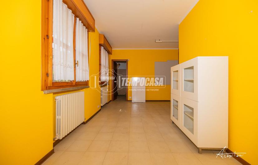 Trilocale in Piazza della Terra 9, San Martino in Rio — foto 3 di 5