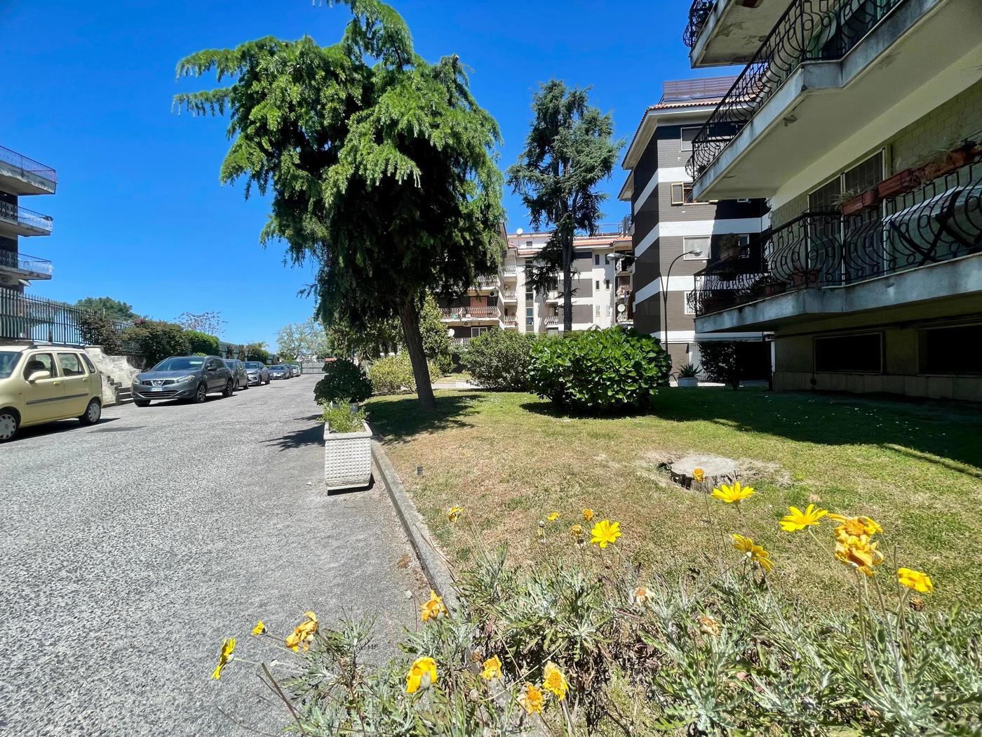 Trilocale in Via Crocillo 69, Quarto