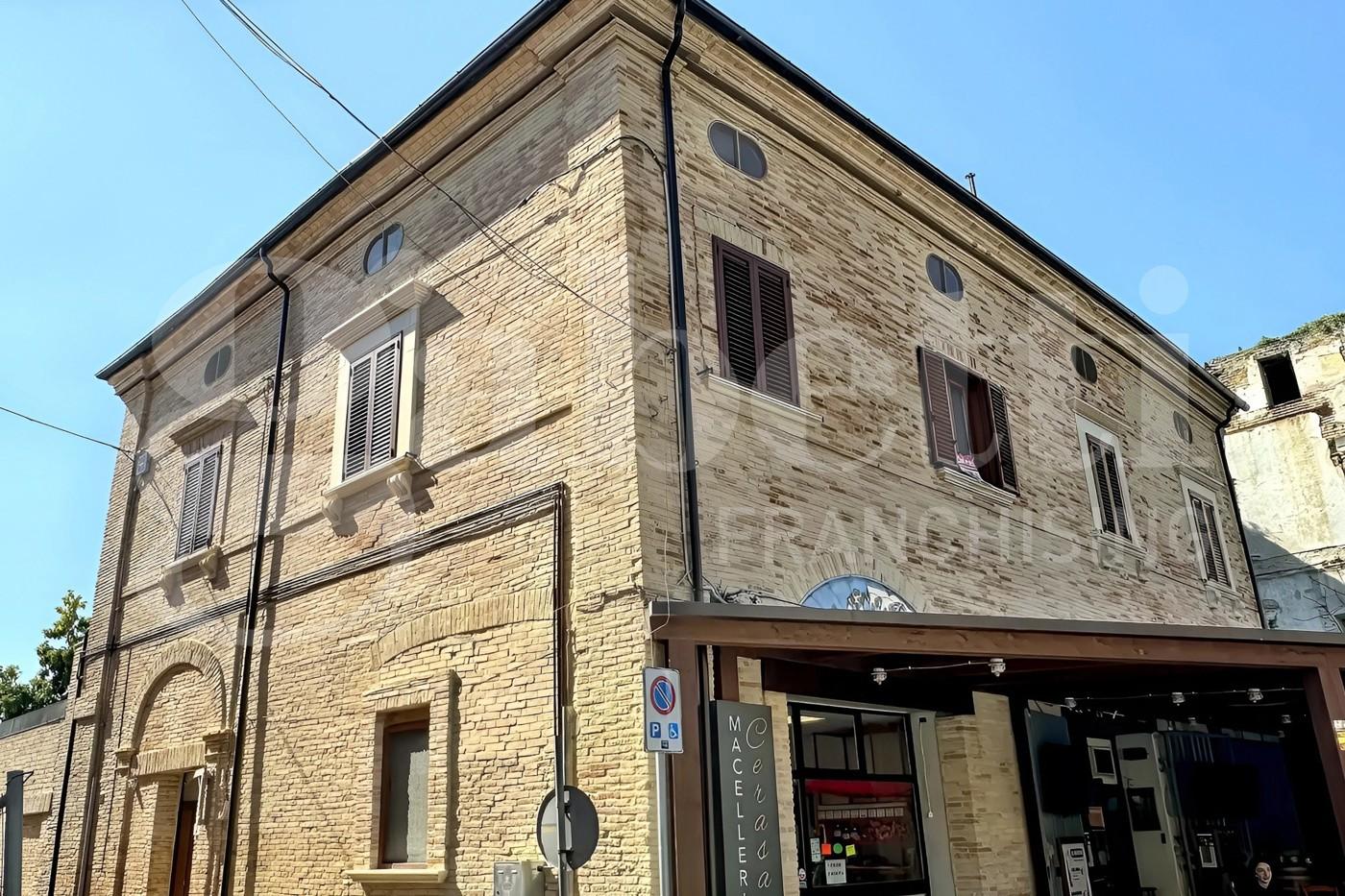 Casa indipendente in Monsignor Vincenzo d'Addario 10, Pianella
