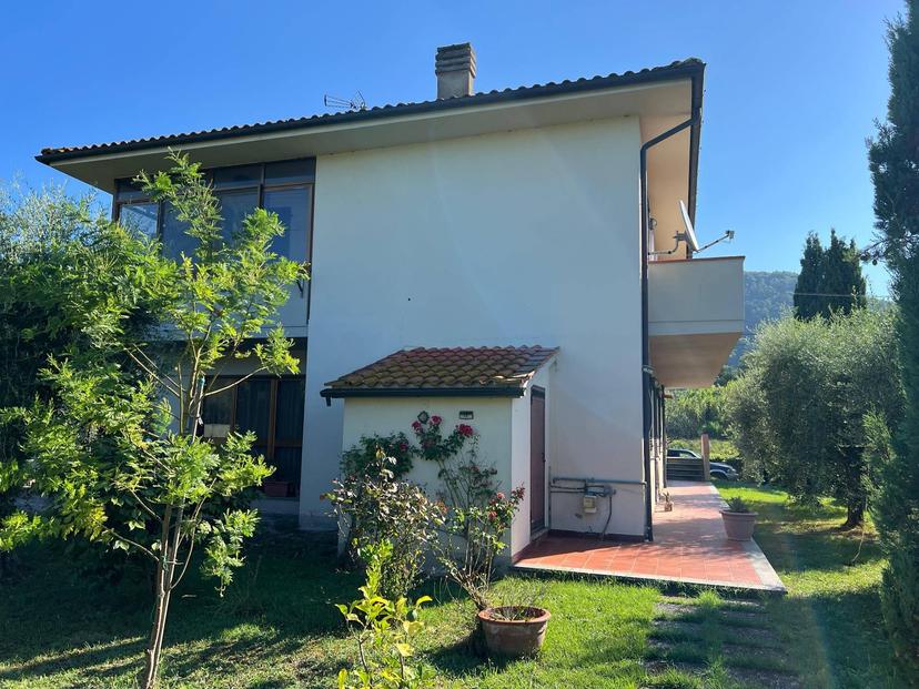 Villa a schiera in Via Cialdini 1, San Giuliano Terme — foto 5 di 5