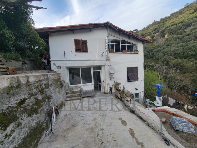 Villa a schiera in Strada Valloni, Ventimiglia — foto 4 di 5