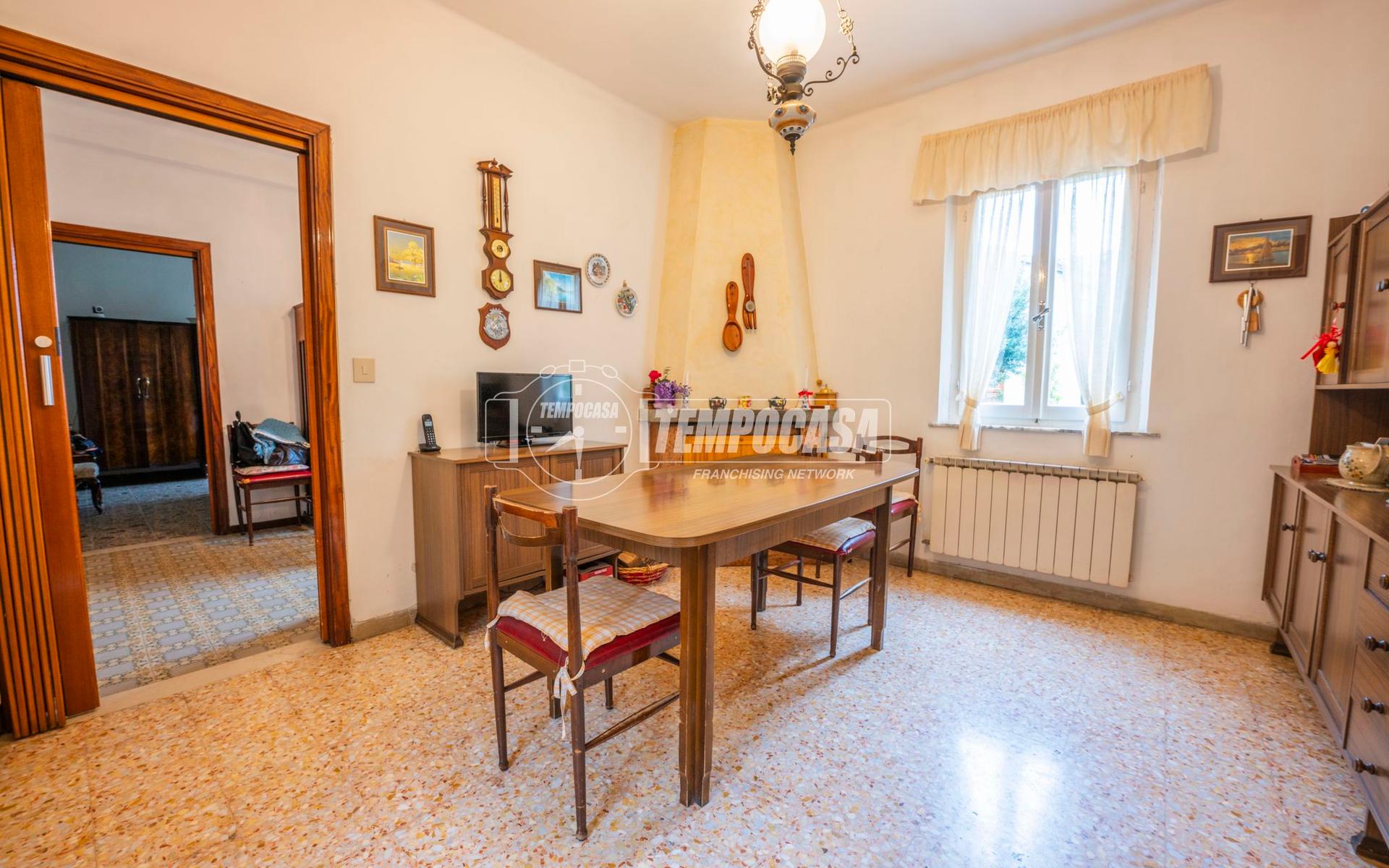 Casa indipendente in Via Emilio Salgari, Marzocca, Senigallia