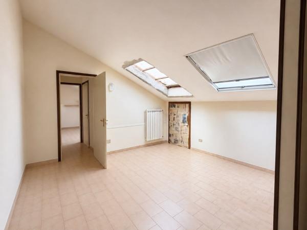 Mansarda in Frazione Quarto Inferiore, Asti — foto 5 di 5