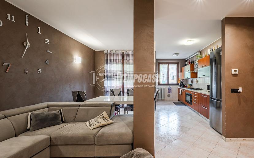 Bilocale in Via Benedetto Croce, Trezzano sul Naviglio — foto 2 di 5