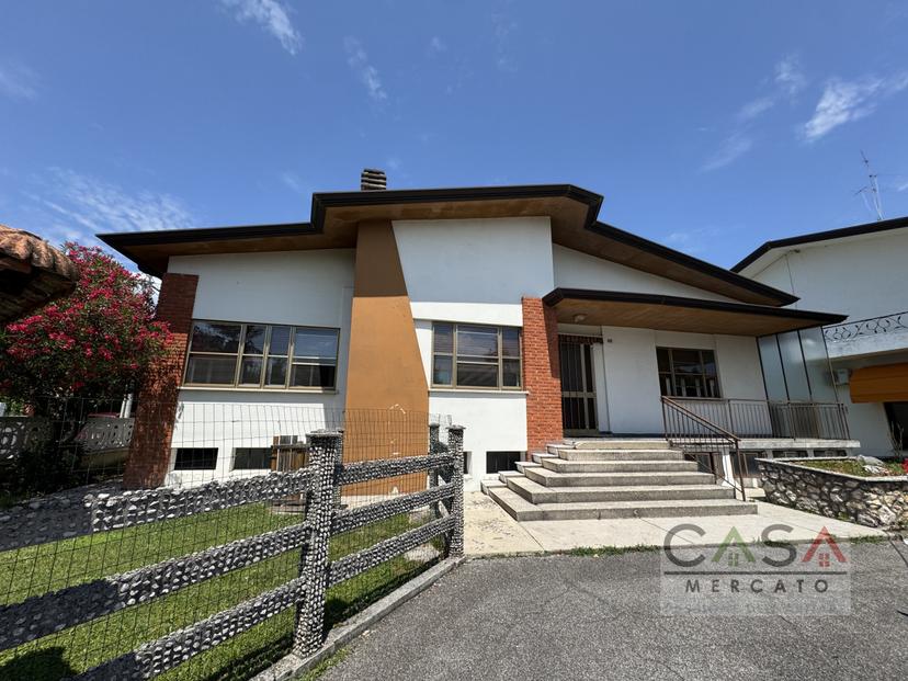 Casa indipendente in Via Sclavons, Cordenons — foto 2 di 5