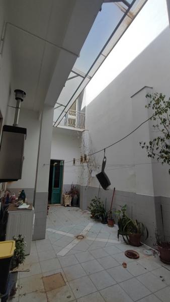 Casa indipendente, Floridia