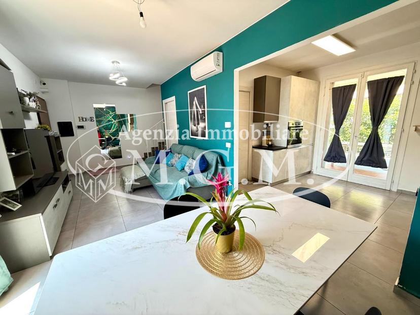 Villa bifamiliare, Pontedera — foto 3 di 5