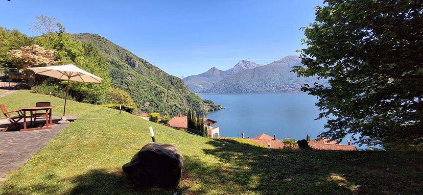 Villa unifamiliare, Plesio — foto 3 di 5